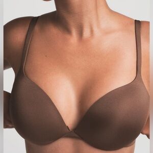 SKIMS Ultimate Teardrop Underwire Push-up Bra
